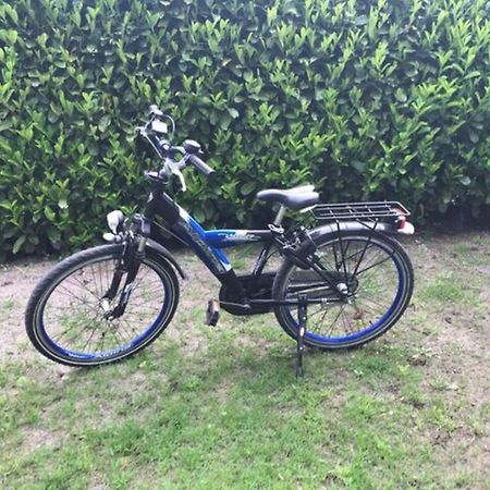 Charmante Woning Op Rustig Park Met Fietsen Epe Kültér fotó